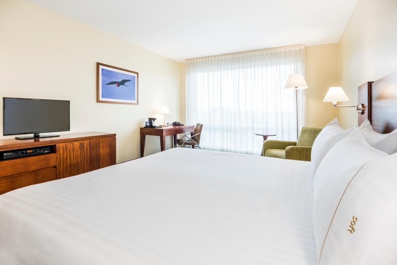 Holiday Inn Express Quito By Ihg Exteriör bild