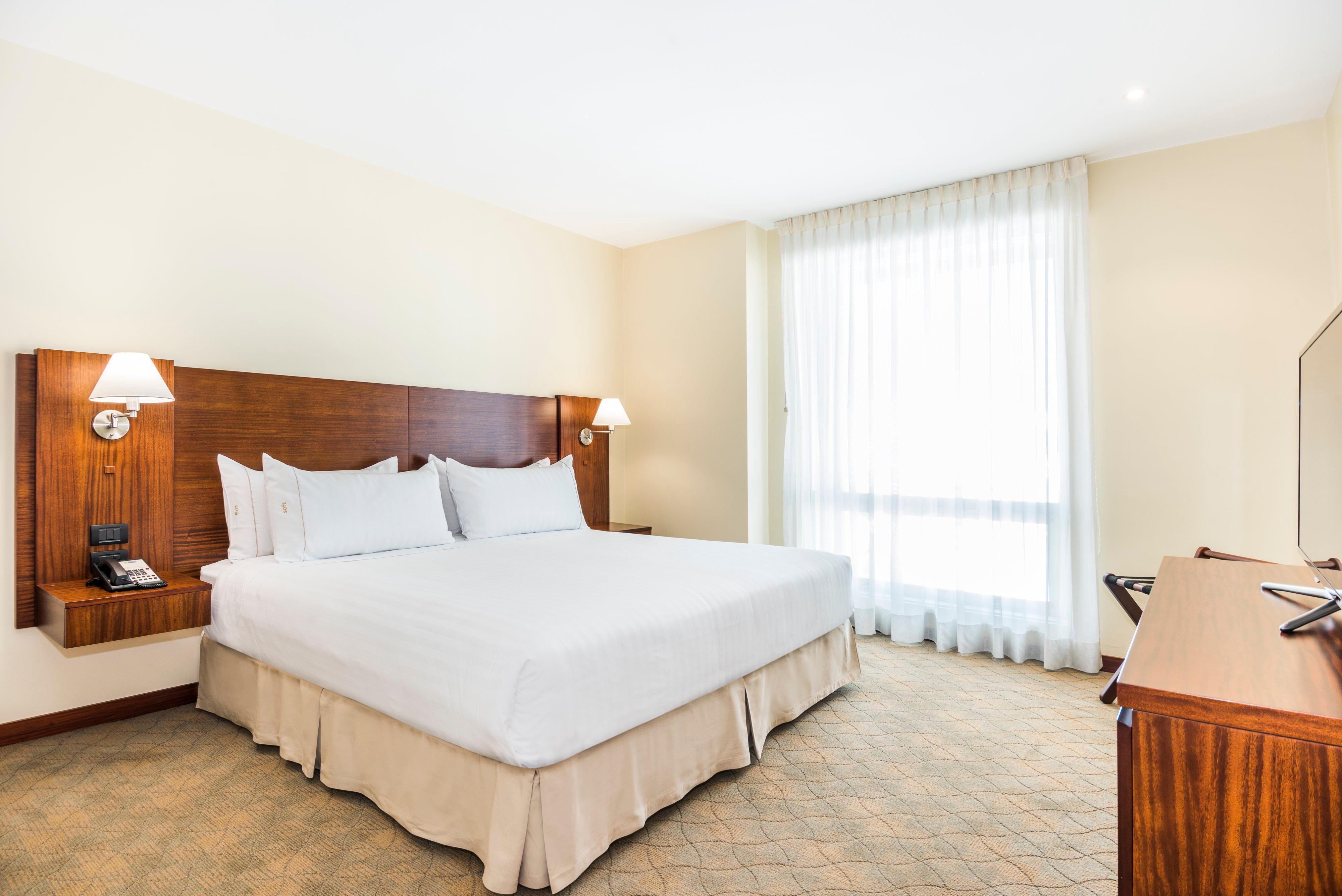 Holiday Inn Express Quito By Ihg Exteriör bild