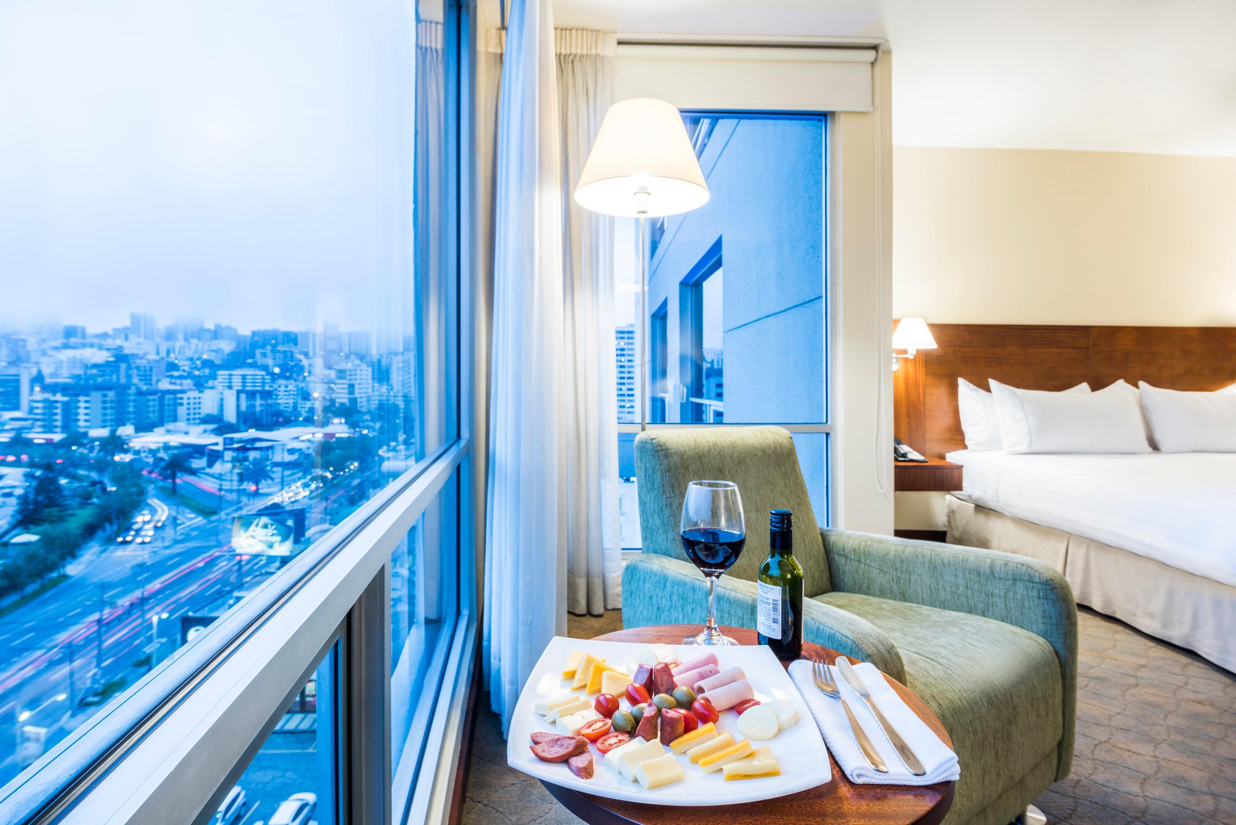 Holiday Inn Express Quito By Ihg Exteriör bild