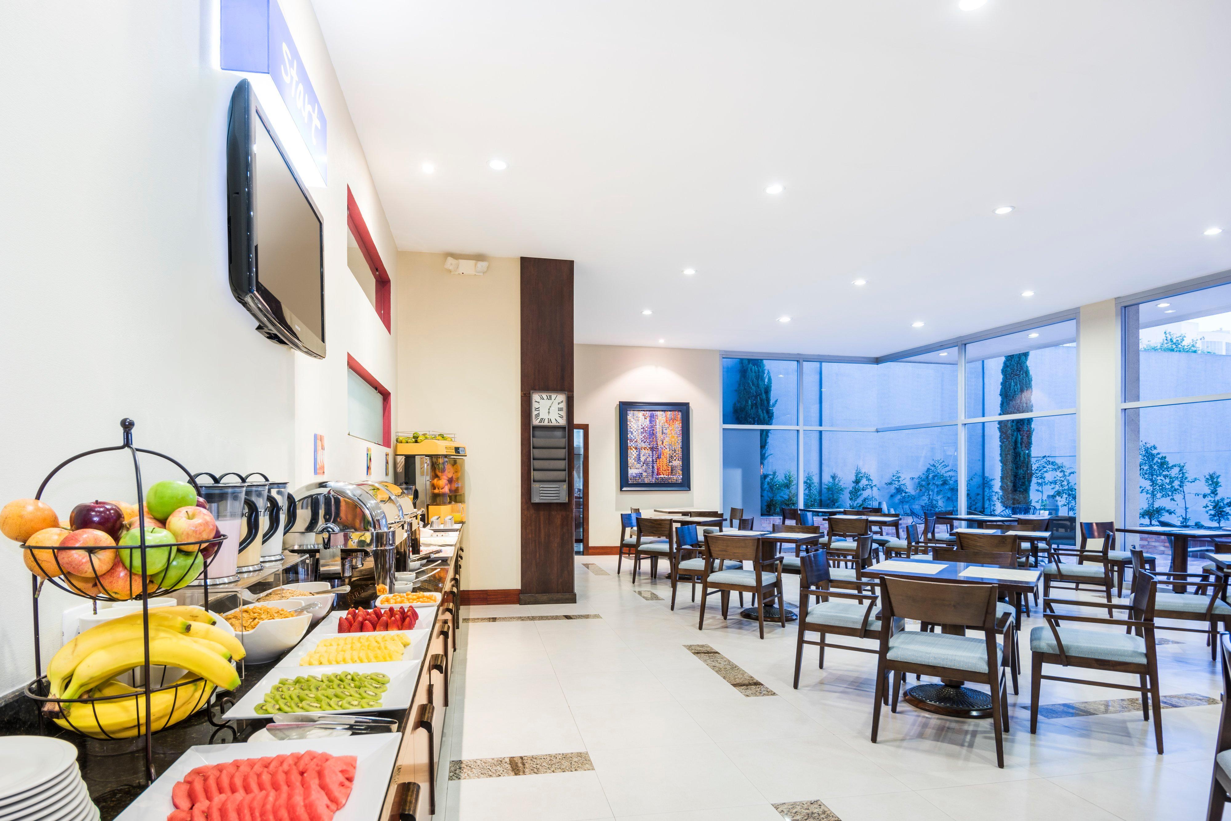 Holiday Inn Express Quito By Ihg Exteriör bild