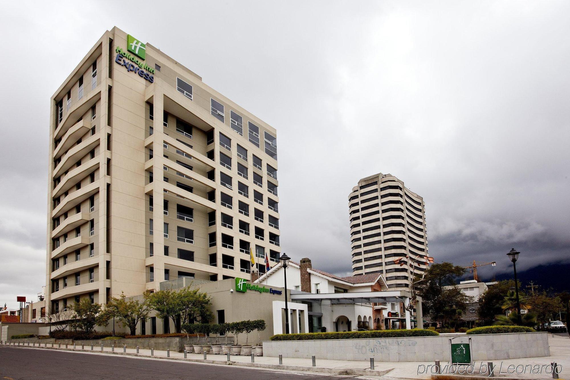 Holiday Inn Express Quito By Ihg Exteriör bild