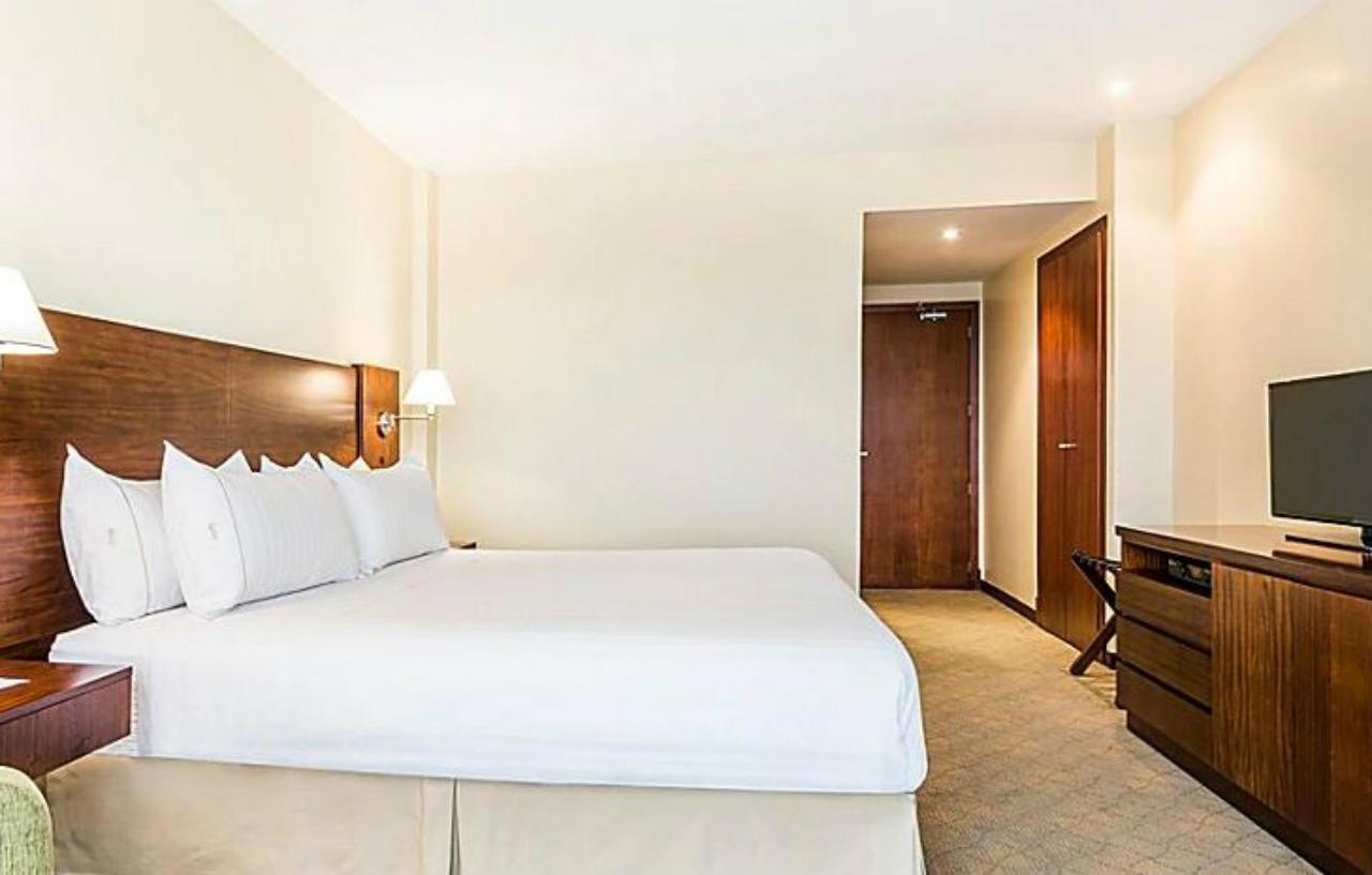 Holiday Inn Express Quito By Ihg Exteriör bild