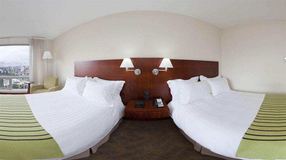 Holiday Inn Express Quito By Ihg Exteriör bild